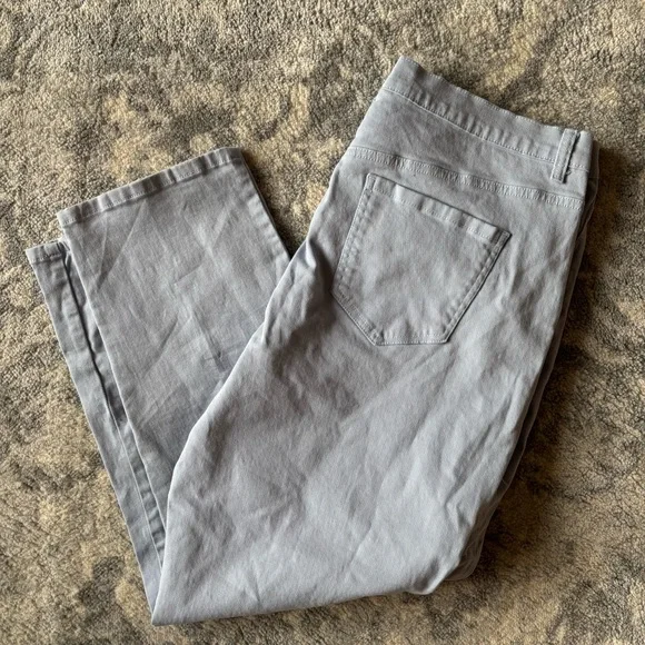 Gloria Vanderbilt Amanda Classic High Rise Tapered Jean Size 18W Dreamy Blue - Picture 7 of 8